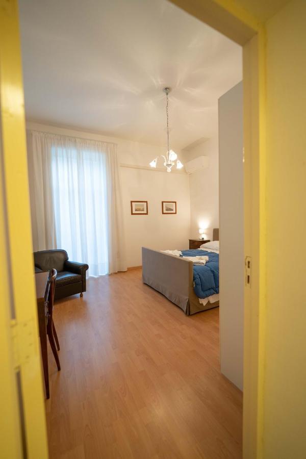 Appartamento San Mattia'S By Dimorra Napoli Esterno foto